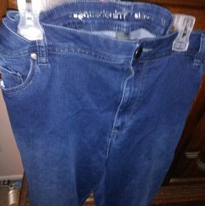 Avenue skinny jeans average